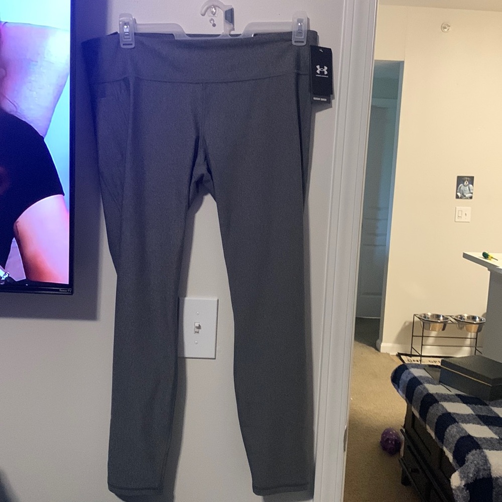 Under Armour - gray, compression, mid rise, full length leggings - size XXL